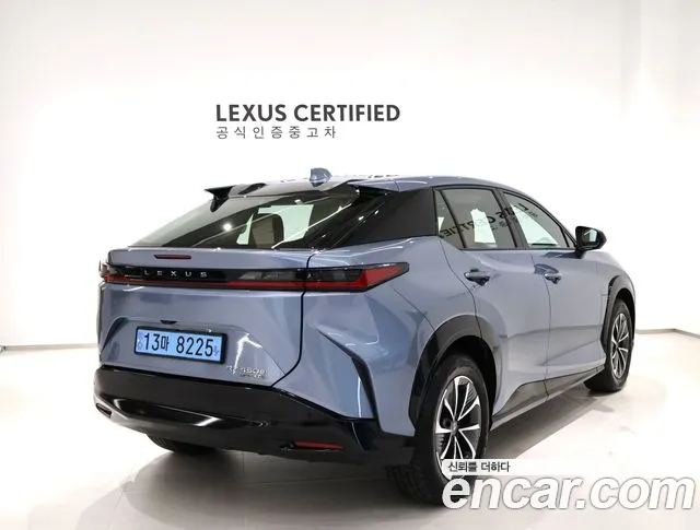 Lexus RZ450e id 2697828 из Кореи 12