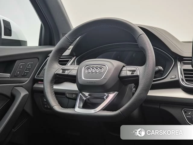 Audi Q5L Sportback id 4209530 из Китая 12