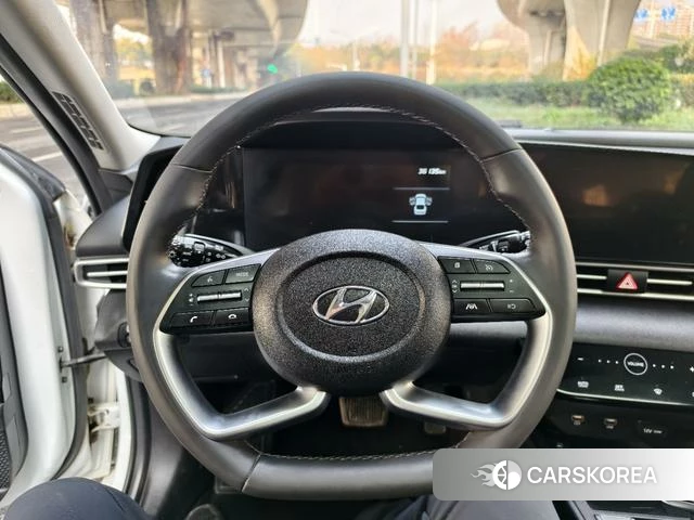 Hyundai Elantra id 4291228 из Китая 9