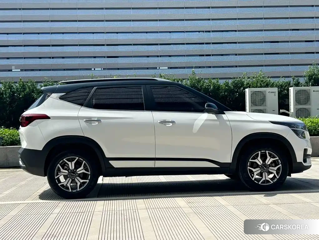 Kia KX3 id 4622417 из Китая 12