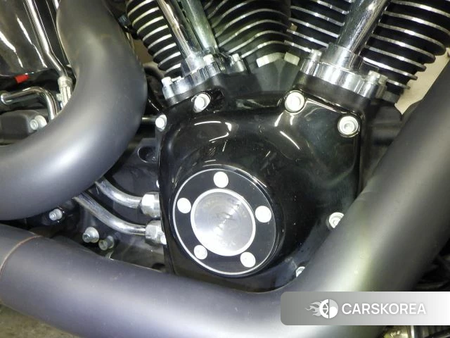 Engine photo