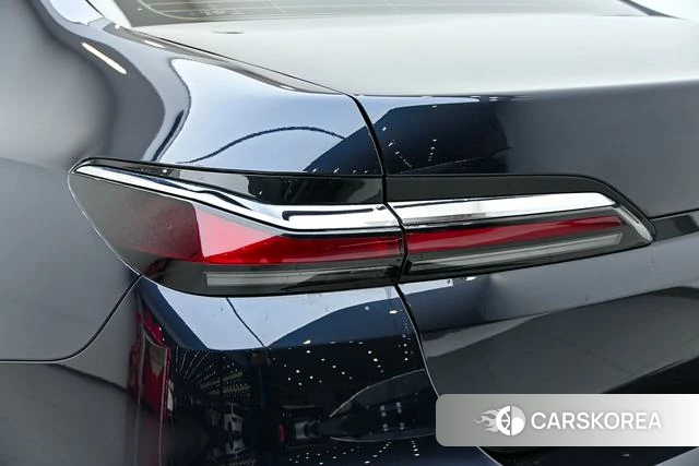 BMW 7 series id 4278512 из Китая 12