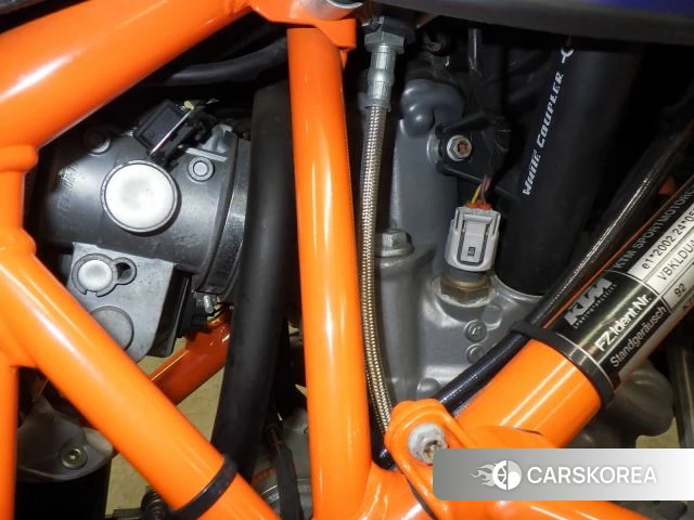 Engine photo
