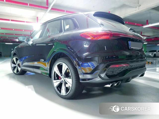 Audi Q5 (80A) 2025 Черный из Кореи, фото 2