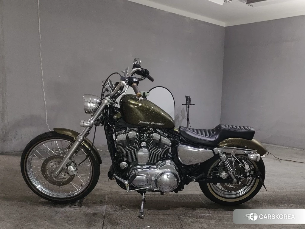 Проданный Harley-Davidson Sportster 72 XL1200V 2013 из Японии, фото 2