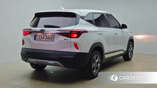 Kia Seltos id 4490496 из Кореи 12