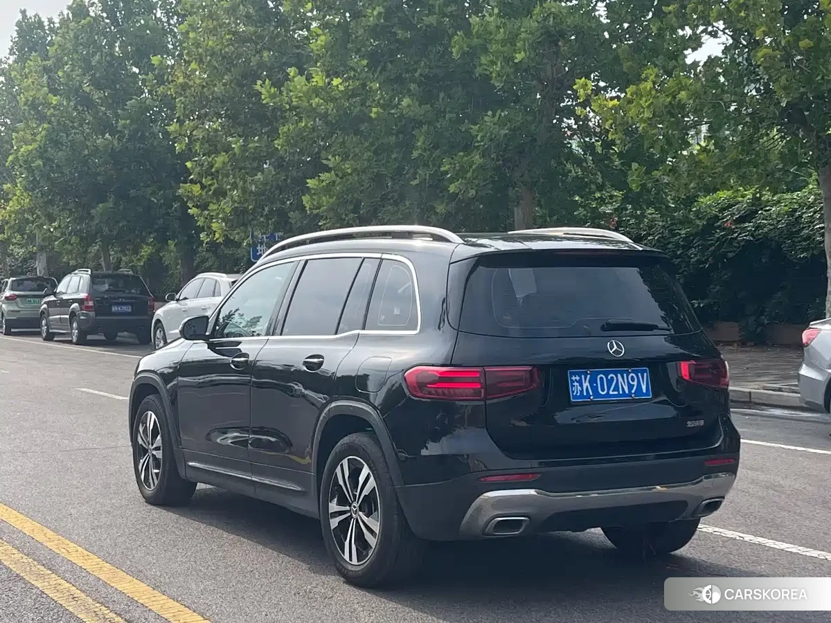 Mercedes-Benz GLB 2024 Черный из Китая, фото 2