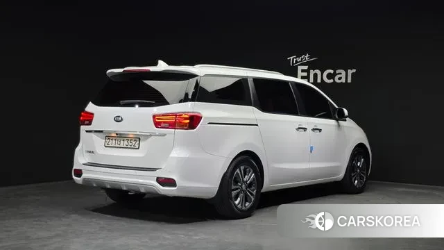 Kia The New Carnival id 3292258 из Кореи 12