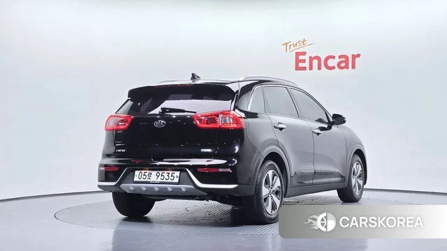 Kia Niro id 4689536 из Кореи 12