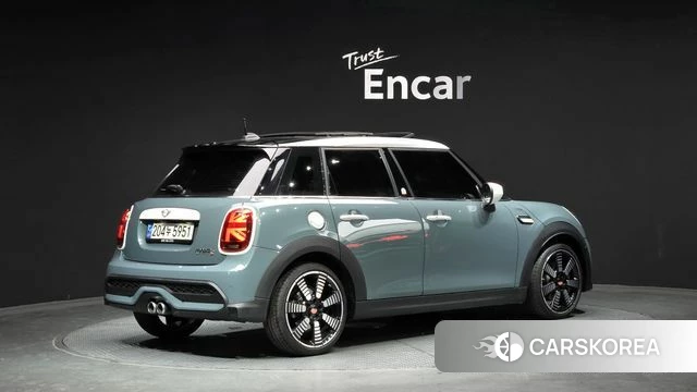 Mini Cooper S id 4330026 из Кореи 12