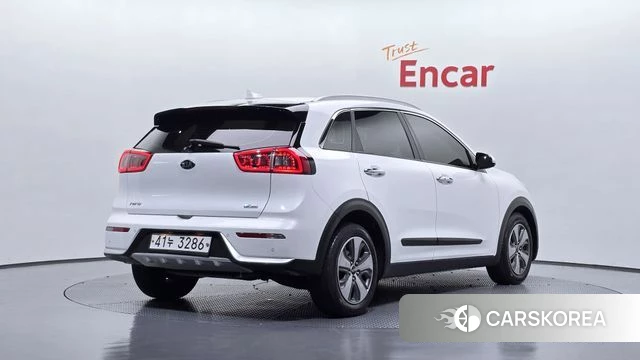 Kia Niro id 4873677 из Кореи 12
