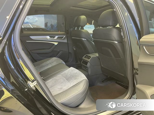 Audi A6L id 4335698 из Китая 8