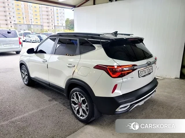 Kia Seltos id 3385788 из Кореи 12