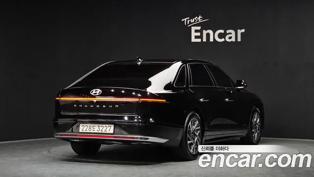 Hyundai Grandeur Hybrid (GN7) id 2425250 из Кореи 12