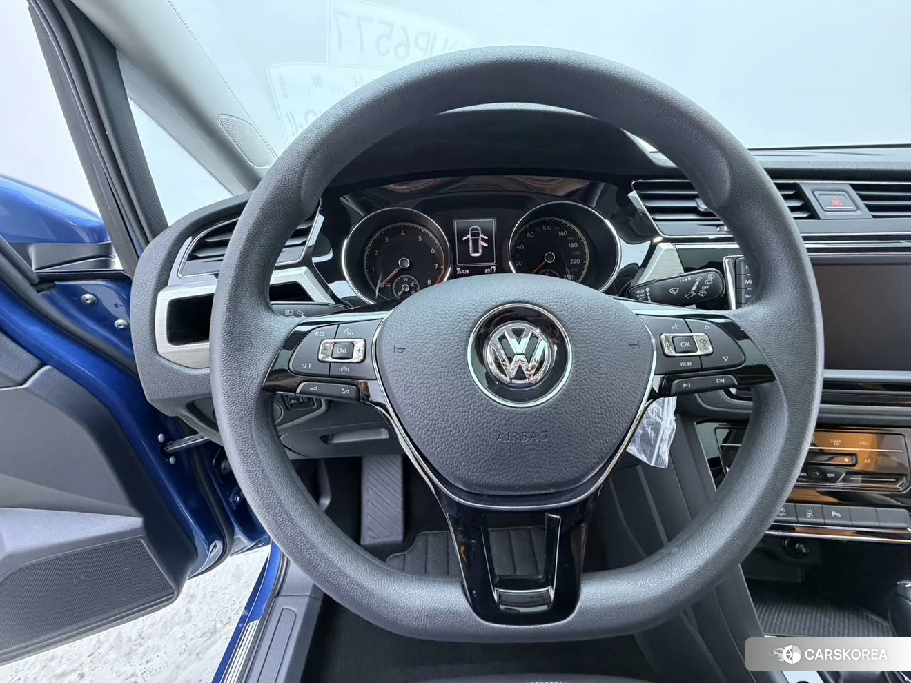 Volkswagen Touran L id 4485271 из Китая 12