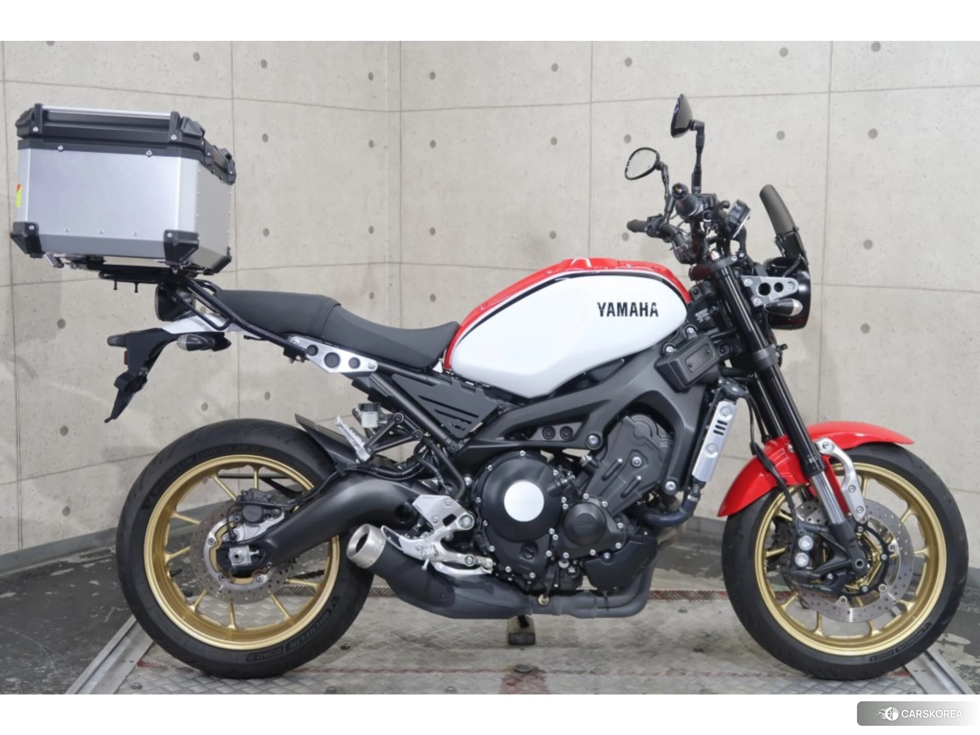 Yamaha XSR900 id 3946691 из Японии 12