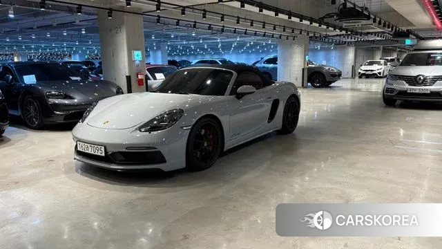 Porsche 718 Boxster 2021 Серебряный из Кореи, фото 2