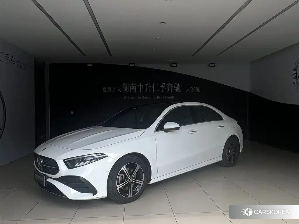 Mercedes-Benz A-Class 2023 Белый из Китая, фото 5