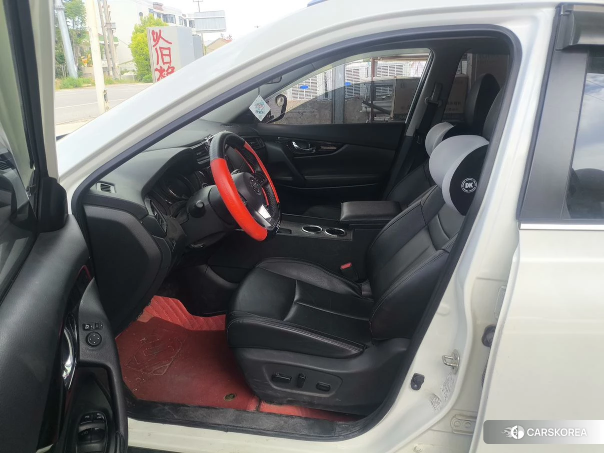 Nissan Qijun 2023 Белый из Китая, фото 3