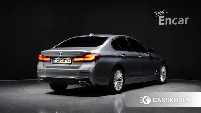 BMW 5 Series (G30) id 3518307 из Кореи 12