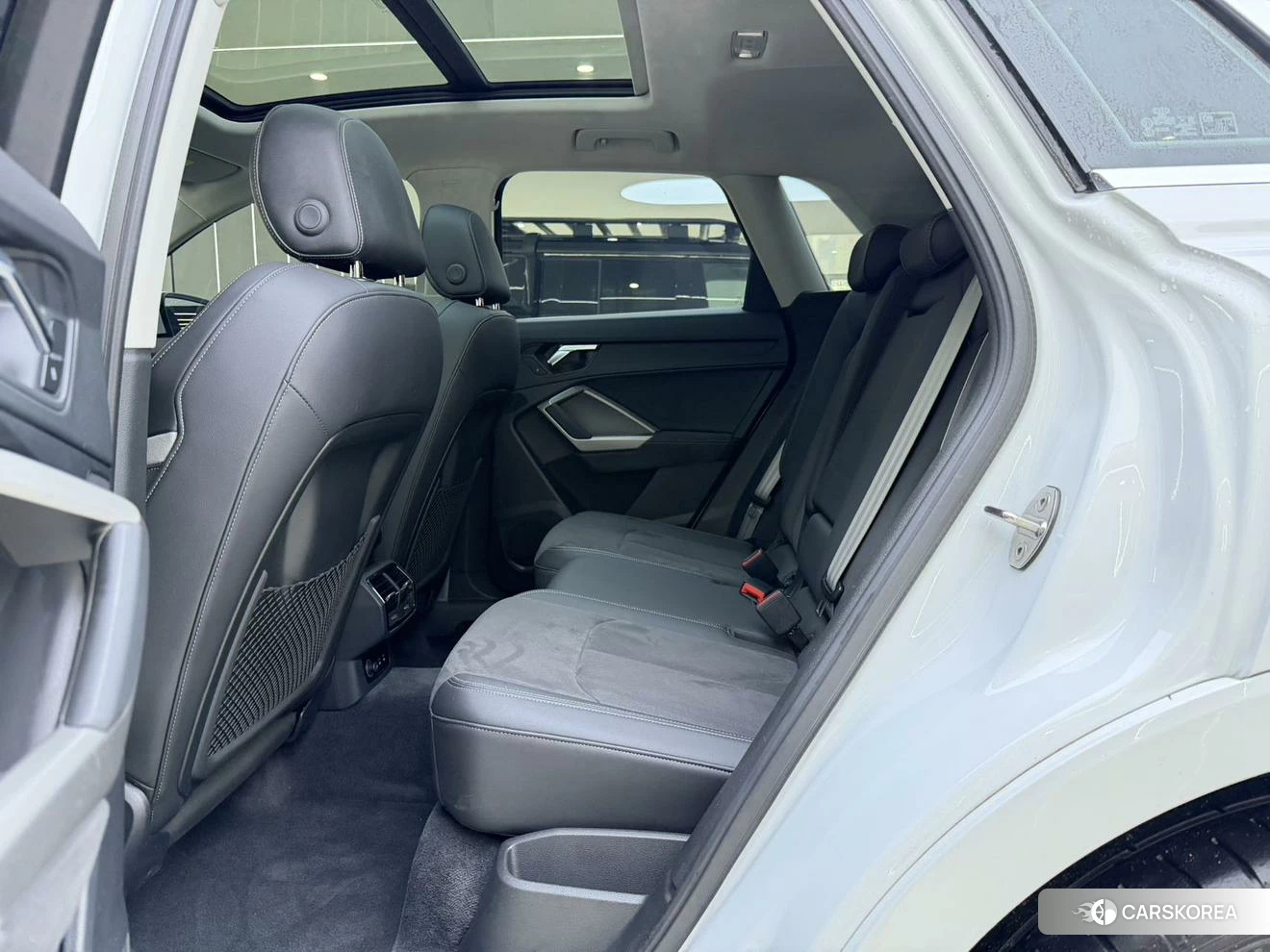 Audi Q3 2021 Белый из Китая, фото 2