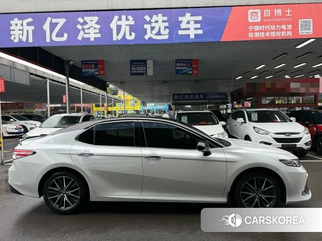Toyota Camry id 4261304 из Китая 12