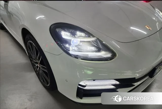 Porsche Panamera (971) 2021 Белый из Кореи, фото 2