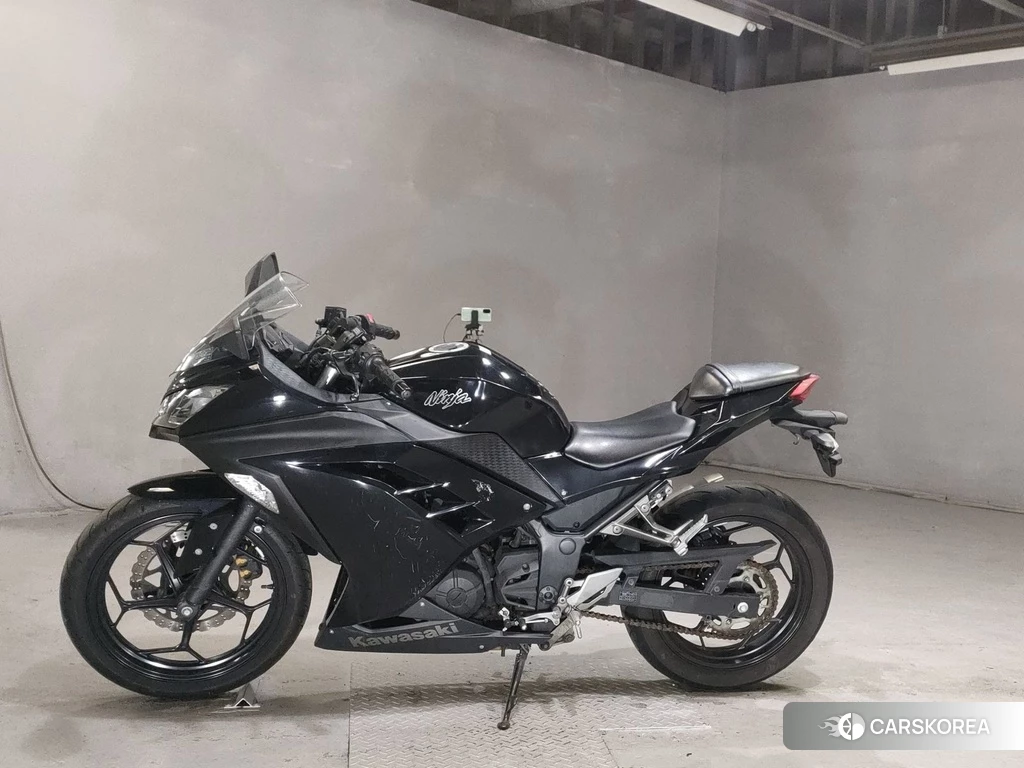 Проданный Kawasaki NINJA 250 2013 из Японии, фото 2