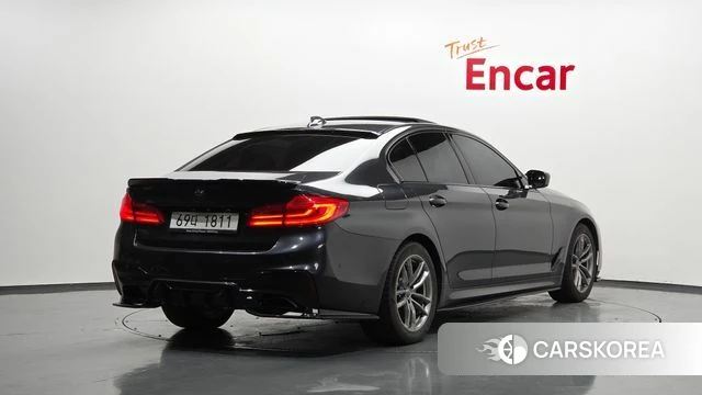 BMW 5 Series (G30) id 4587410 из Кореи 12