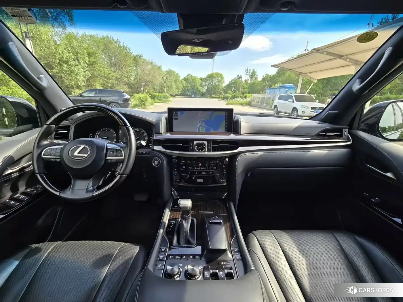 Lexus LX id 4654475 из Китая 8