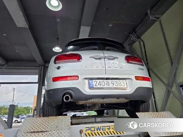Mini Cooper Clubman 2022 Серебряный из Кореи, фото 2