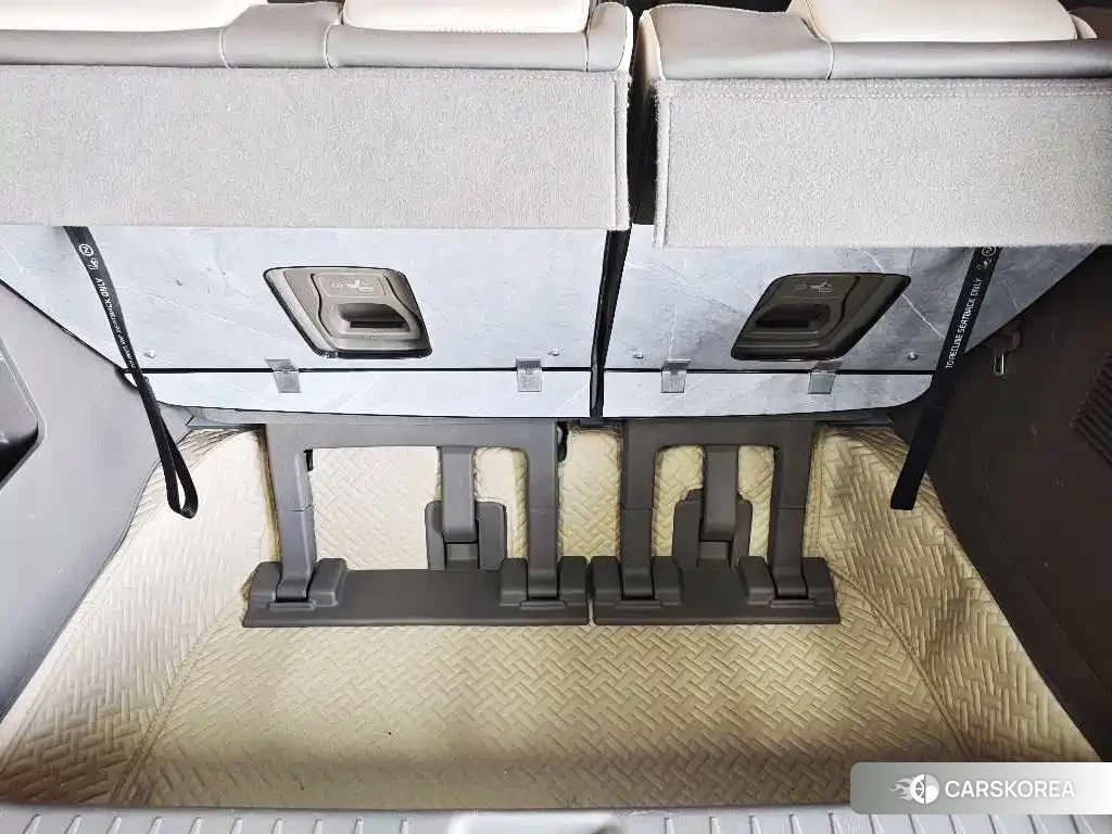 Kia Carnival id 4589413 из Китая 10