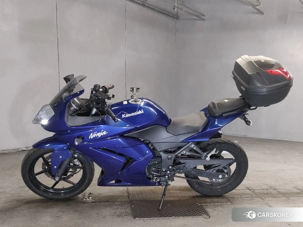 Проданный Kawasaki NINJA 250R id 4153118 из Японии, фото 2