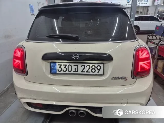Mini Cooper S 2020 Жемчужный цвет из Кореи, фото 2