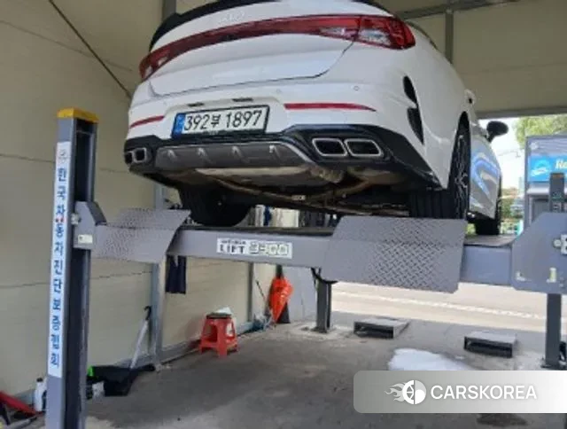 Kia K5 3rd generation 2021 Белый из Кореи, фото 2