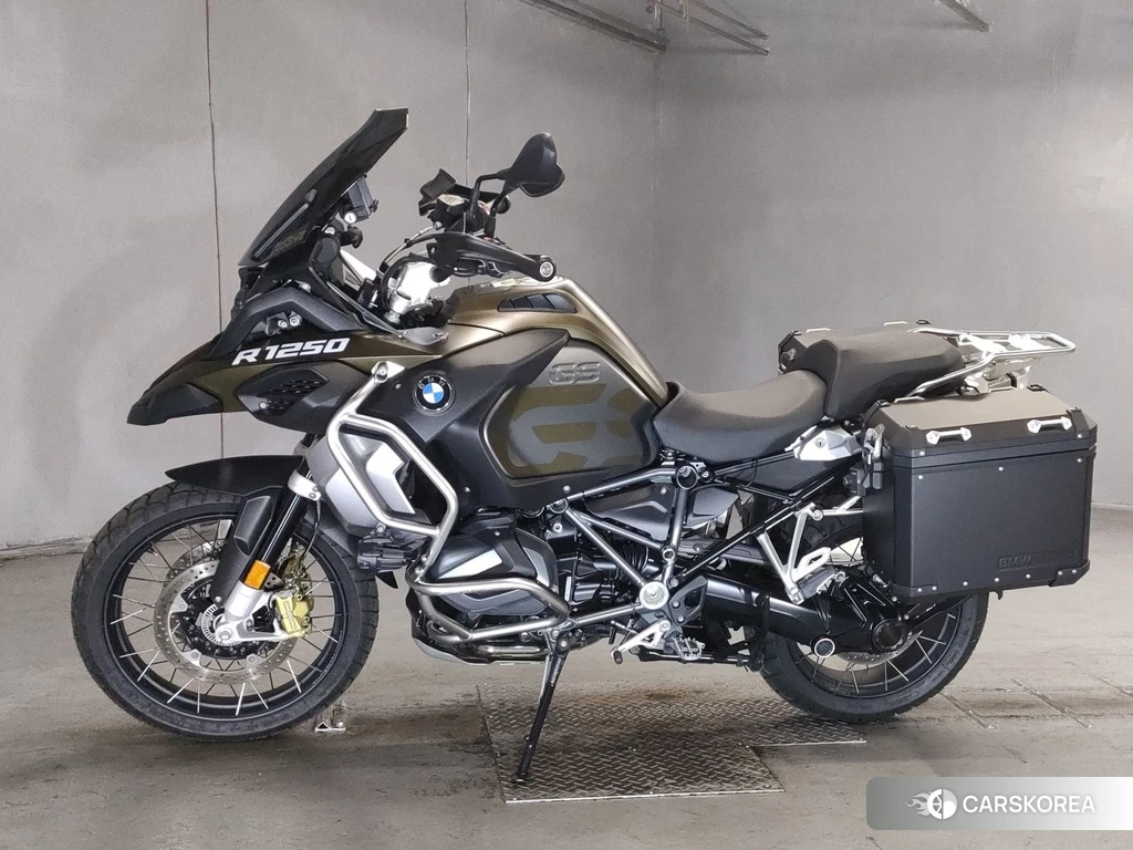 Проданный BMW R1250GS ADVENTURE 2019 из Японии, фото 2