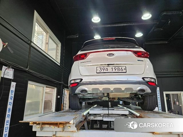 Kia Sportage The Bold 2018 Белый из Кореи, фото 2