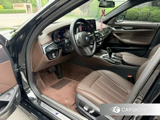 BMW 5 series id 4257370 из Китая 10