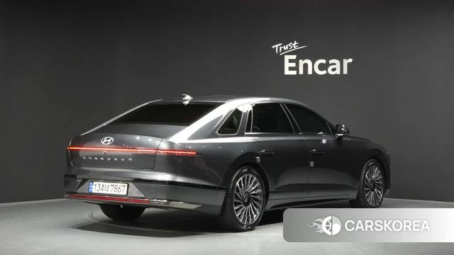 Hyundai Grandeur (GN7) id 4382202 из Кореи 12