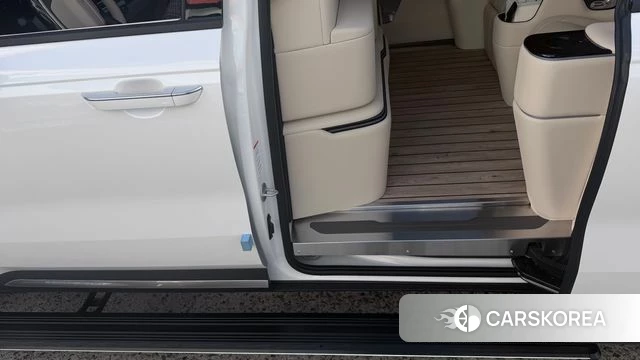 Kia The New Carnival 4th Generation 2026 Белый из Кореи, фото 2