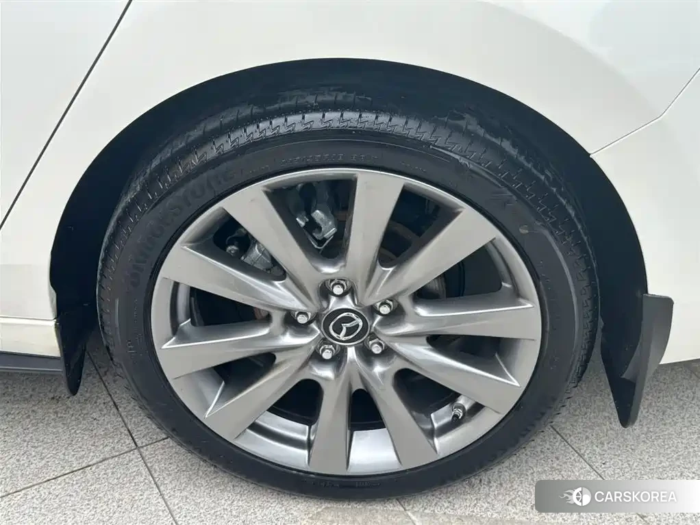 Mazda 3 id 4554124 из Китая 12