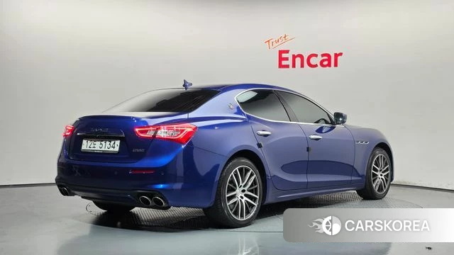 Maserati Ghibli id 4781116 из Кореи 12