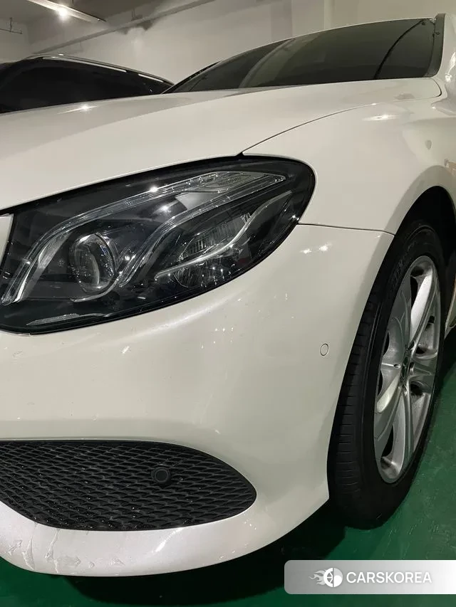 Mercedes-Benz E-Class W213 2018 Белый из Кореи, фото 5