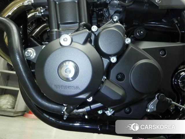 Engine photo