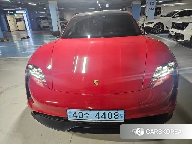 Porsche Taycan 2022 Красный из Кореи, фото 2