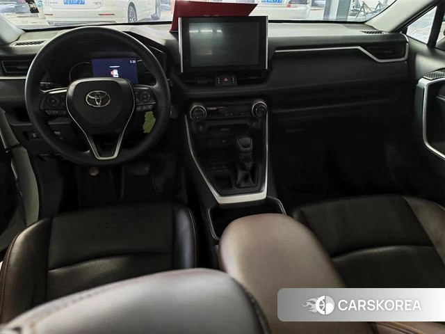 Toyota RAV4 Rongfang 2022 Белый из Китая, фото 2