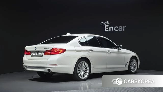 BMW 5 Series (G30) id 4384719 из Кореи 12