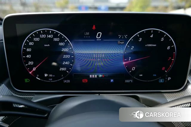Mercedes-Benz Class C 2024 Белый из Китая, фото 2