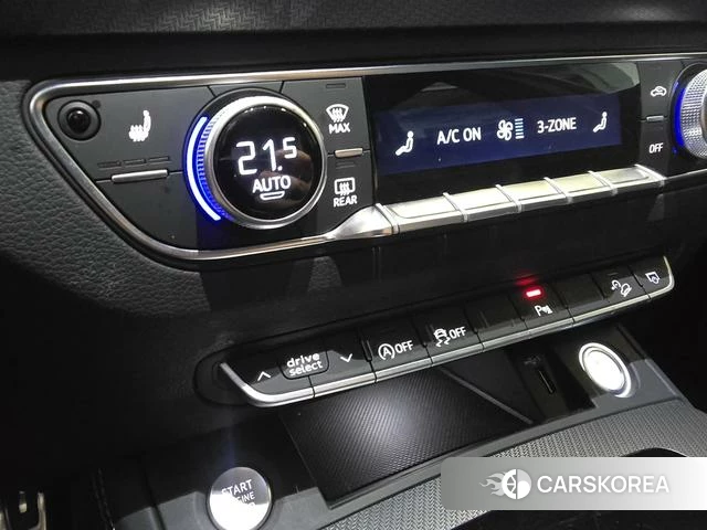 Audi Q5L id 4297842 из Китая 10