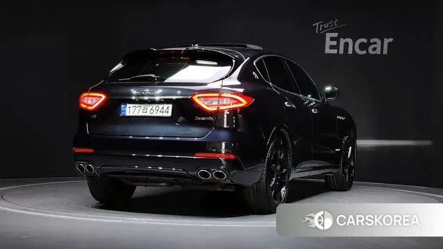 Maserati Levante id 3050620 из Кореи 12